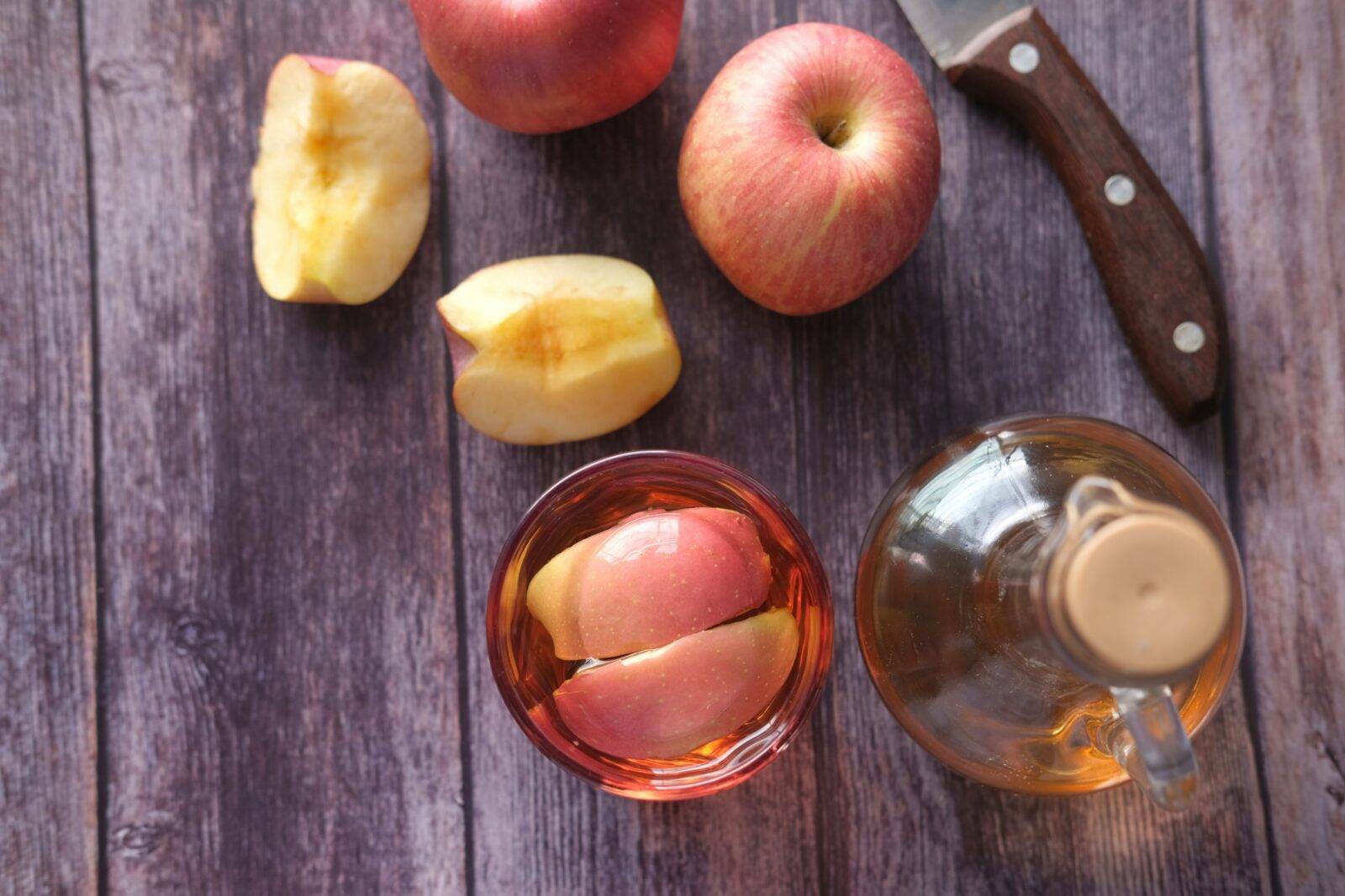 Czy warto spożywać ocet jabłkowy?